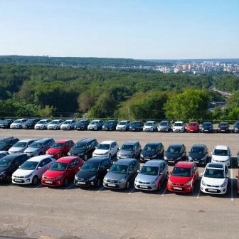 Аренда Kia Rio 2018 в Кемерово, от 1900 рублей