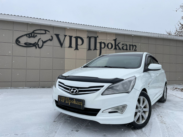 Прокат авто HYUNDAI SOLARIS 2015 в Кемерово